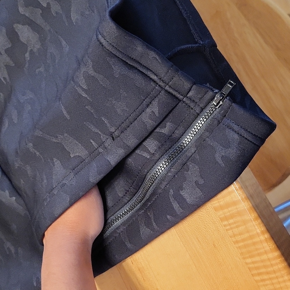 Black Camouflage Jacket - Picture 6 of 8